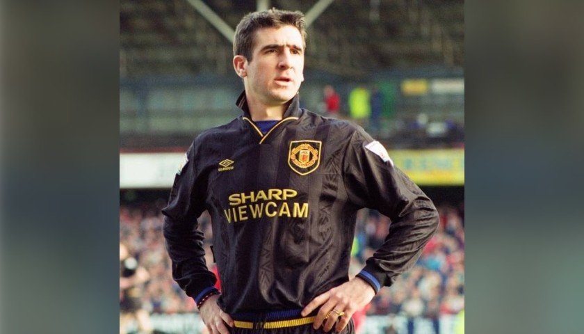 Cantona's Official Man Utd Signed Shirt, 1993/94 - CharityStars