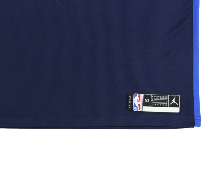 Luka Dončić Signed Dallas Mavericks Nike Swingman Navy Blue NBA Jersey -  CharityStars