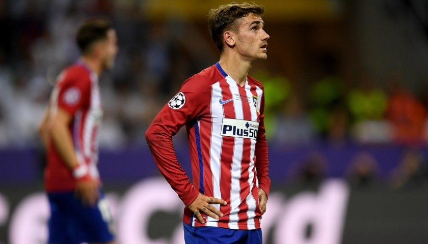 Griezmann's Official Atletico Madrid Signed Shirt, 2015/16