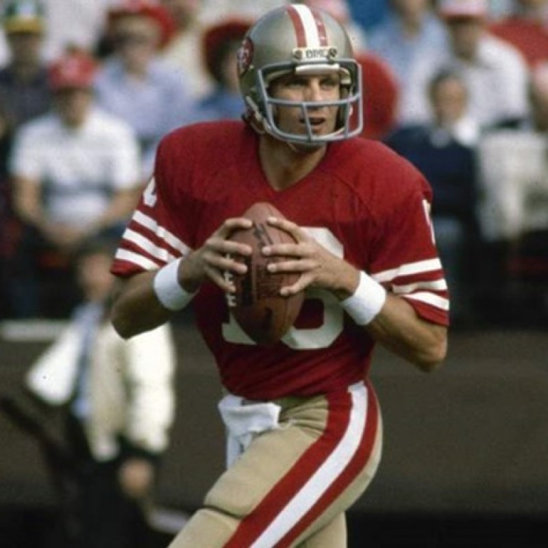 Ricevi un passaggio dalla leggenda NFL Joe Montana al Rose Bowl Stadium