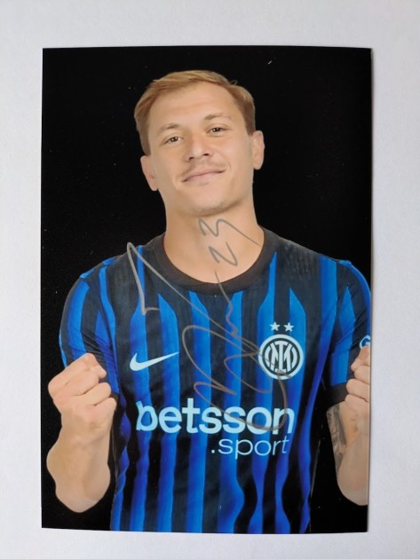 Fotografia - Autografata da Nicolò Barella