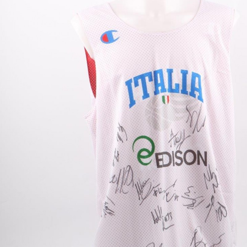 Maglia bianca "Italbasket" autografata dai giocatori della Nazionale