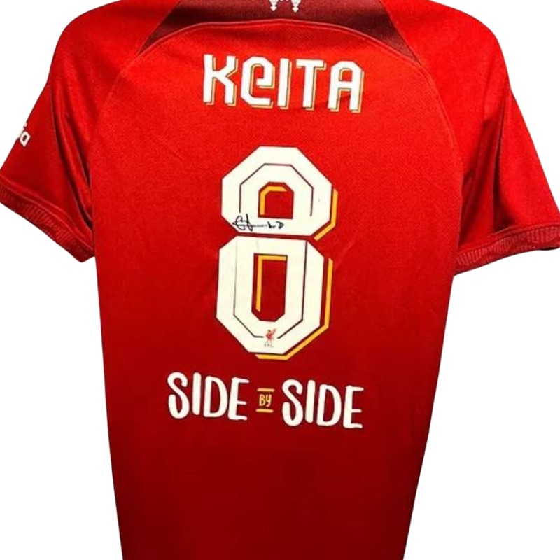 Maglia firmata e incorniciata di Naby Keita per la Champions League 2022/23 del Liverpool