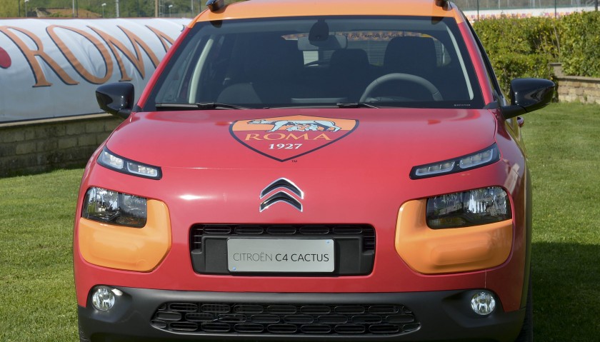 Citroën C4 Cactus customised with A.S. Roma branding
