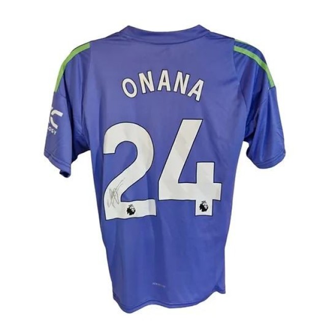 Andre Onana's Manchester United 2024/25 Signed Replica Shirt