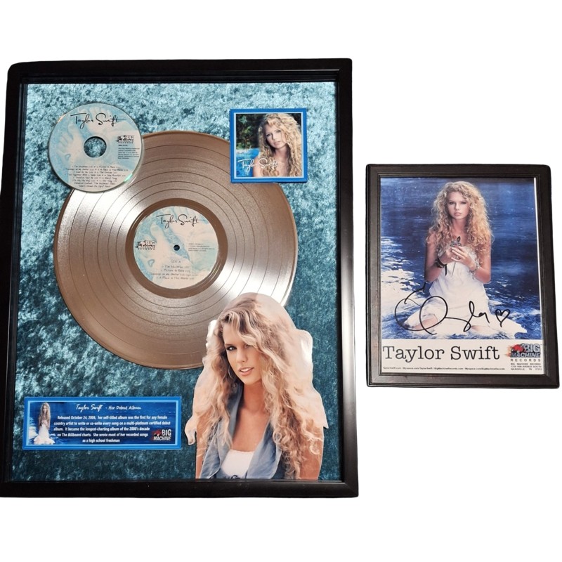 Taylor Swift's Debut Album Award