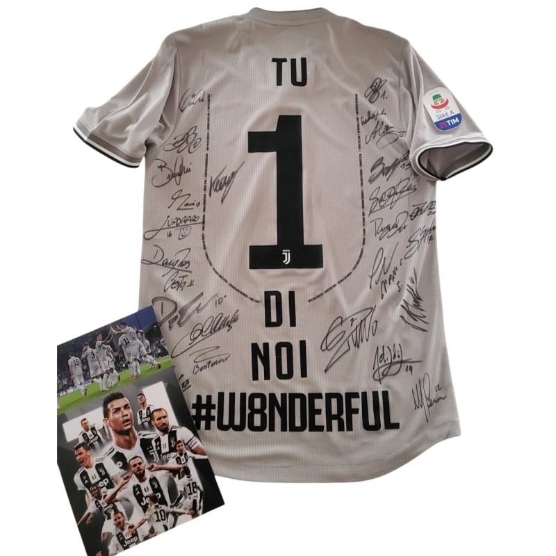 Juventus Celebratory Match-Issued Shirt, 2018/19 - Signed by the players