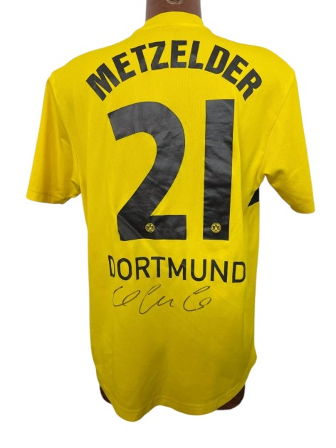 Metdelzer's Borussia Dortmund Signed Official Shirt, 2002/03