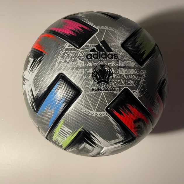 Official EURO 2020 Final Ball - SIgned by the Italian National Team