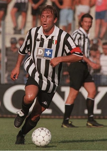 Juventus discount kit 1998