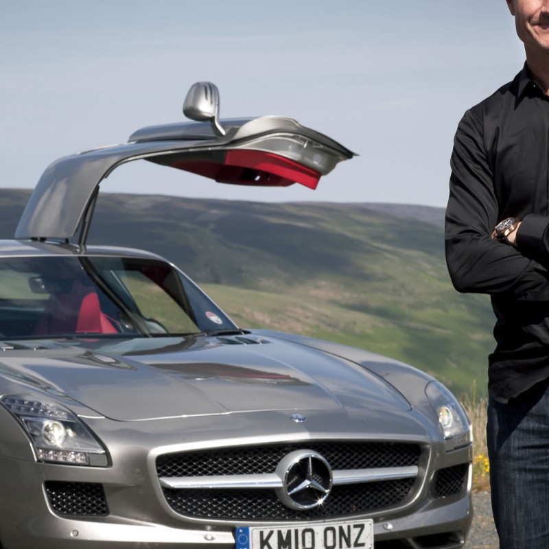 Meet the F1 Champion David Coulthard and Drive a SLS-AMG