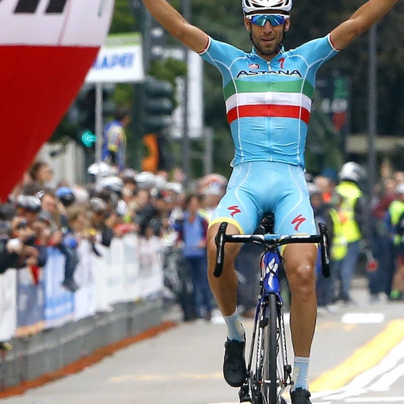 Un giro in bici in Svizzera con il campione Vincenzo Nibali
