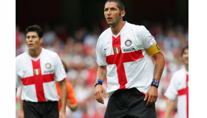 Materazzi Official FC Inter Shirt, 2007/08 - Signed by the players