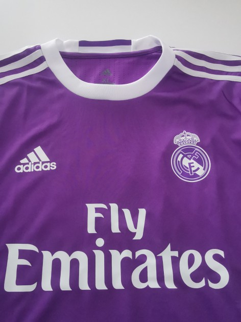 Benzema's Official Real Madrid Signed Shirt, 2017/18 - CharityStars