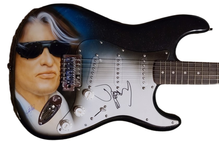 Chitarra dipinta ad aerografo autografata da Joe Perry degli Aerosmith