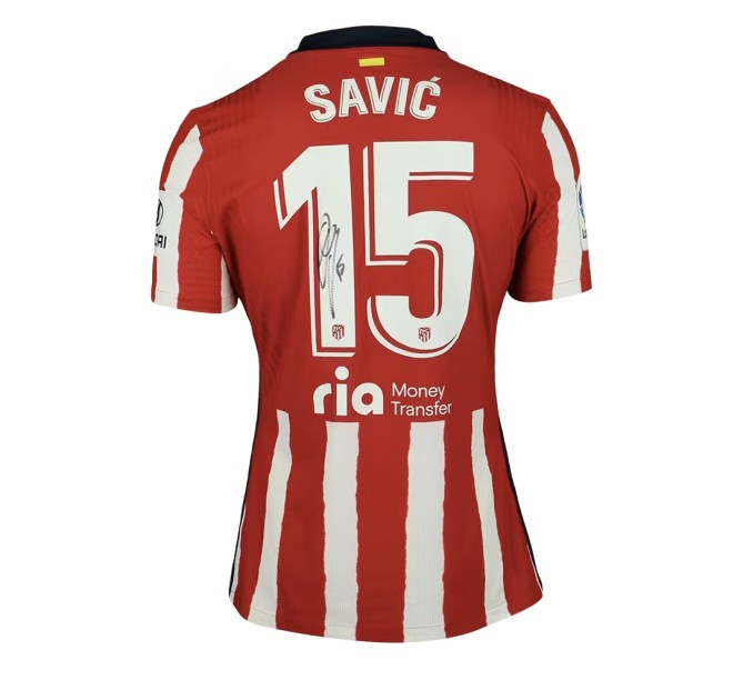 La maglia dell'Atletico Madrid indossata da Savic durante la partita