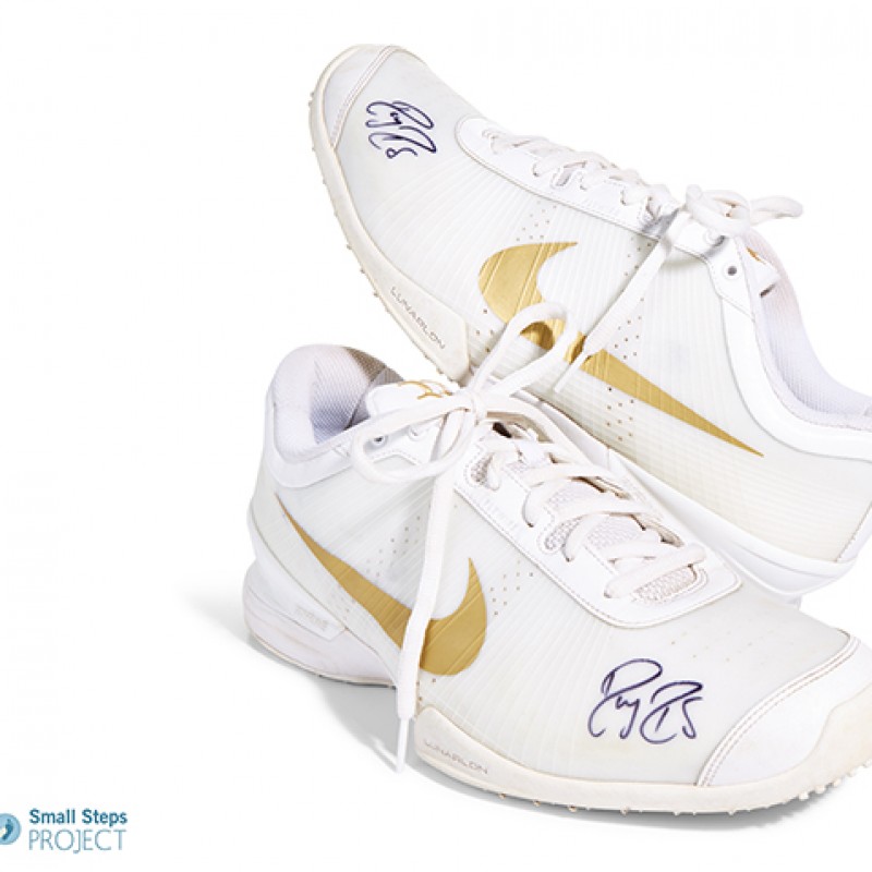 Roger Federer Autographed Nike Air Zoom Trainers from his Personal Collection