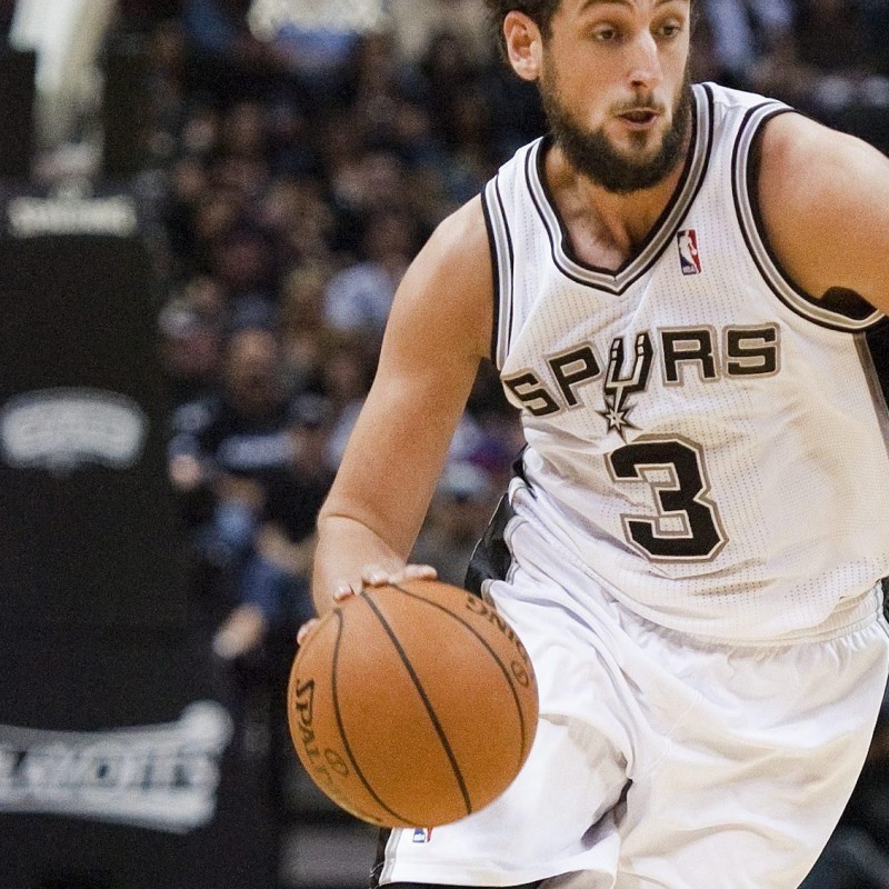 Belinelli signed Spurs shirt, NBA 2014.