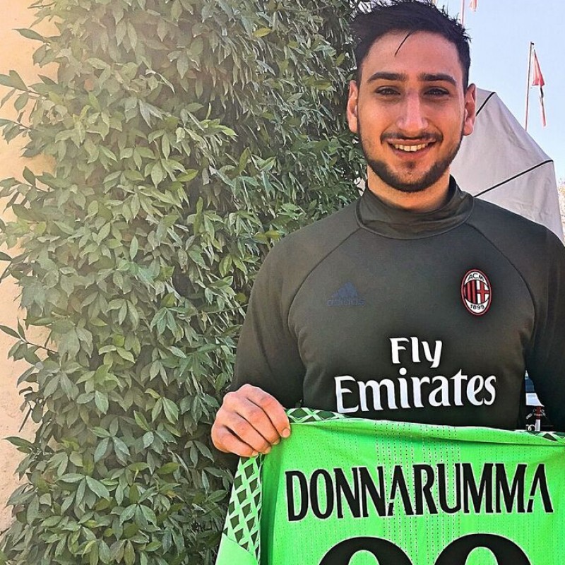 Donnarumma Match Issued/Worn Shirt, Serie A 2016/17
