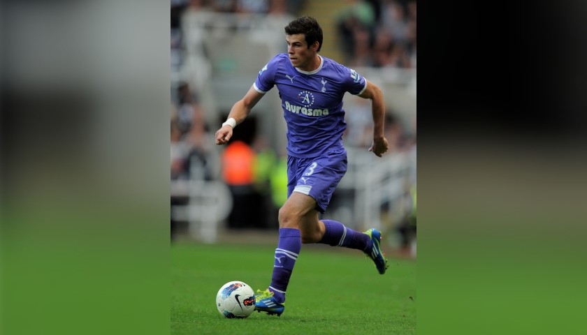 Bale's Official Tottenham Signed Shirt, 2011/12