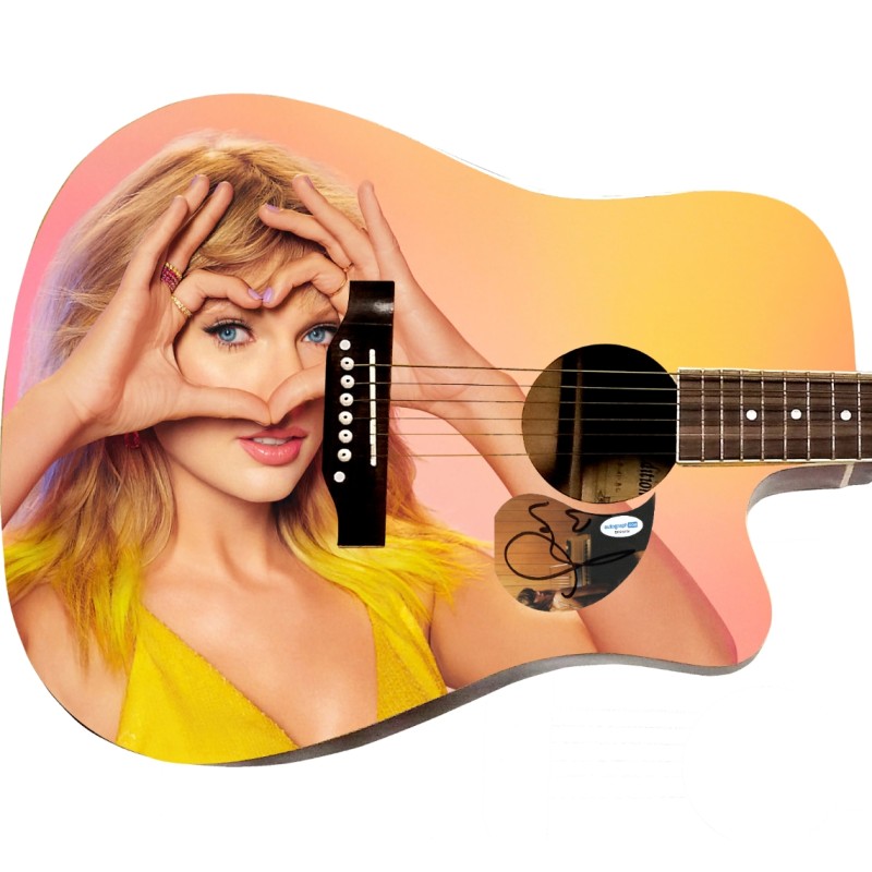 Chitarra grafica personalizzata "Artistic Anthology" firmata da Taylor Swift