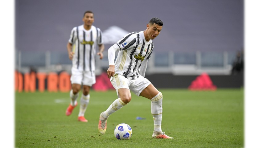 Ronaldo's Authentic Juventus Signed Shirt, 2020/21