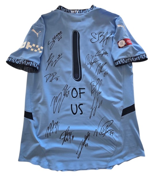 Manchester City vs Manchester United Commemorative Shirt, Community Shield Finals 2024 - Signed by the Team