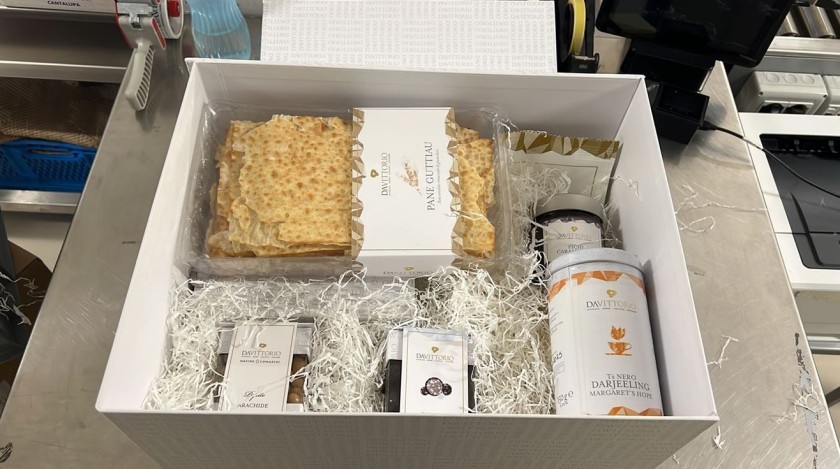 Da Vittorio Gift Box with a Selection of Best Selling Foods 