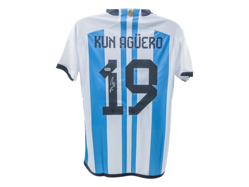 Replica della maglia argentina autografata da Sergio Aguero