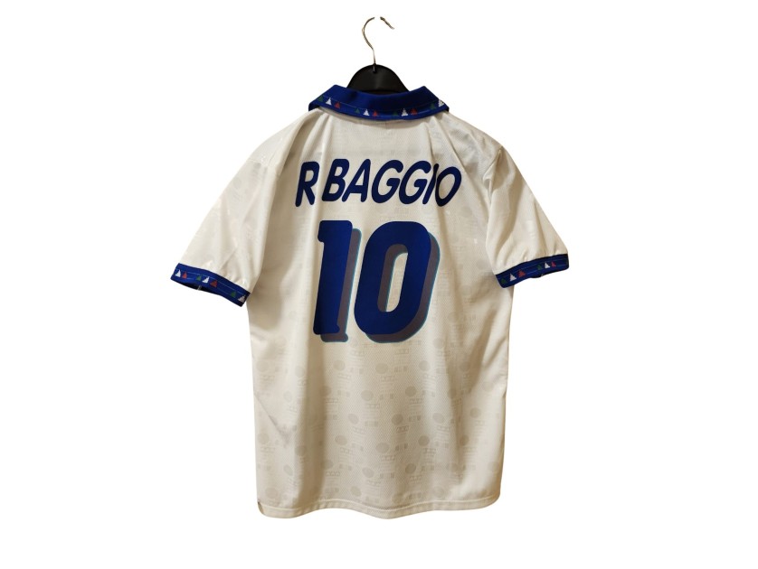 Roberto Baggio's Italy Vintage Away Shirt