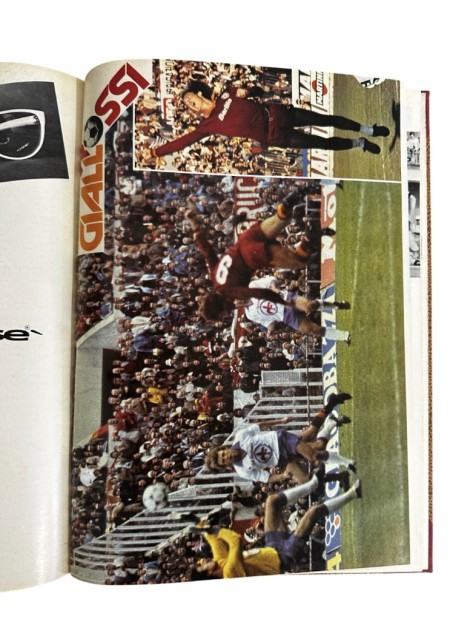 Vintage Mixed Bound Volumes of “Roma Giallorossa” Magazine, 1980-1981