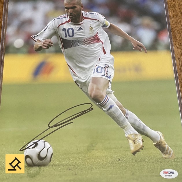 Zinedine Zidane Signed Photo