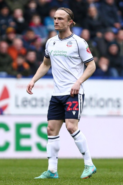 Maglia firmata di Kyle Dempsey del Bolton Wanderers indossata durante la partita