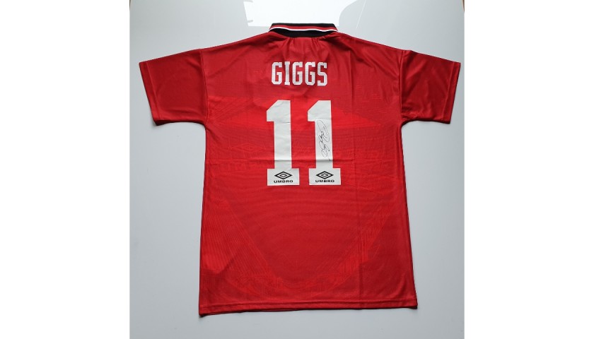 Giggs' Manchester United Signed Shirt, 1994/95
