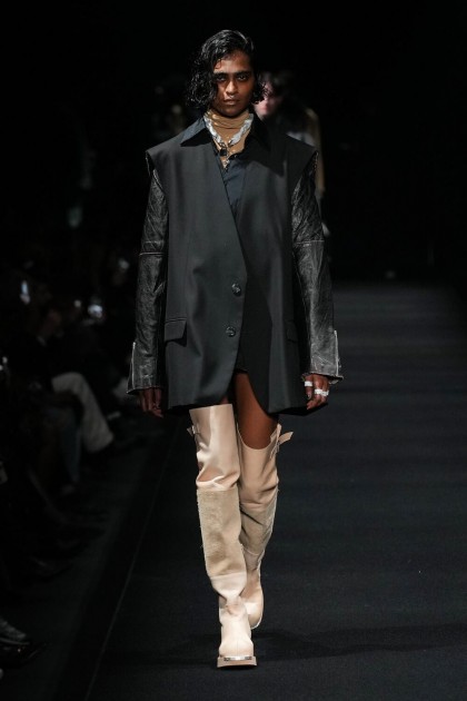 MM6 Maison Margiela Spring/Summer 2024 at Milan Fashion Week