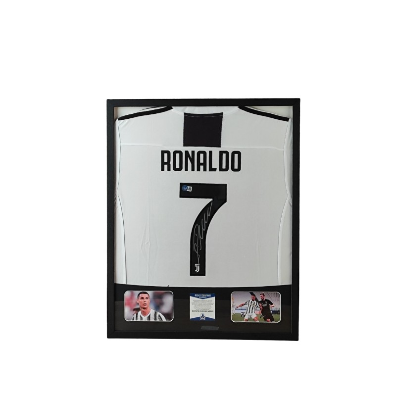 Cristiano Ronaldo's Juventus 2019/20 Signed and Framed Shirt 