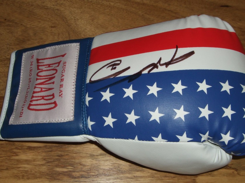 Sugar Ray Leonard Signed Boxing Glove