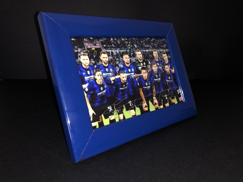 Inter Photograph, 2021/22 - Signed by the Players