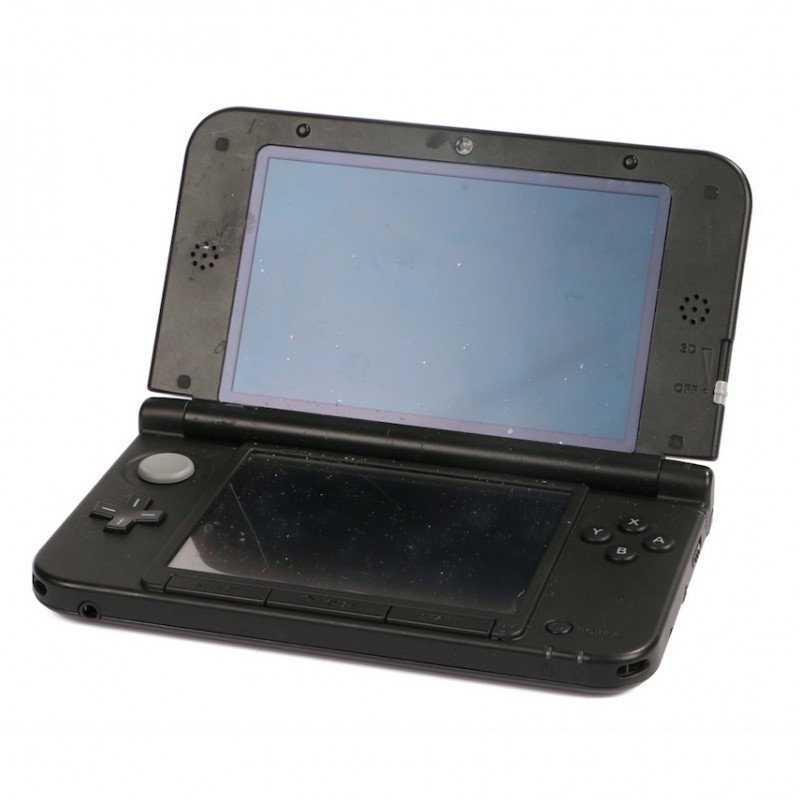 Nintendo 3DS XL Previously Owned/Used by Ed Sheeran
