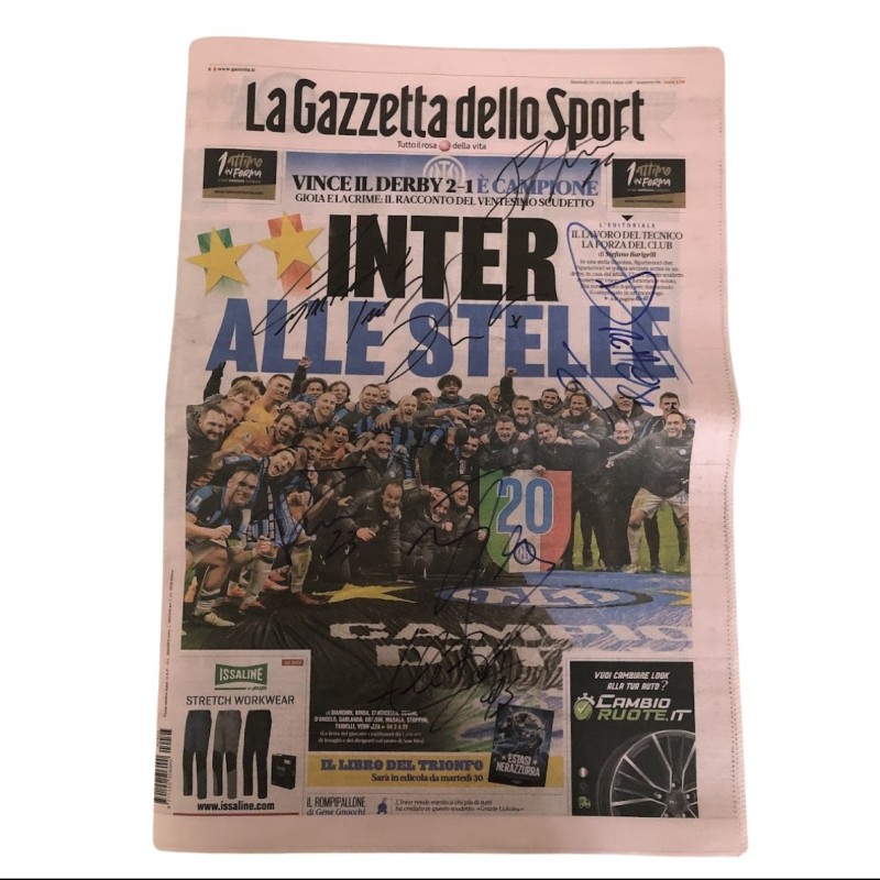 Gazzetta dello Sport 20th Scudetto Inter Milan - Signed by the Players