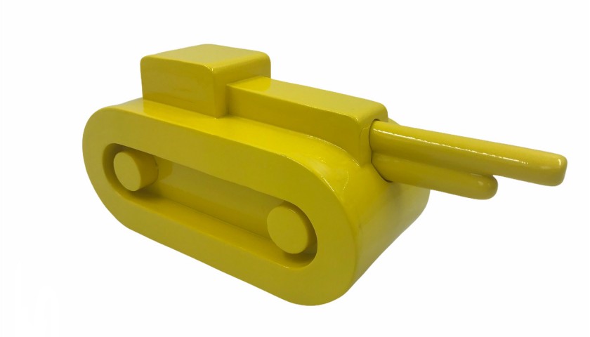 "Alter Ego Tank Yellow" - Sculpture by Alessandro Piano