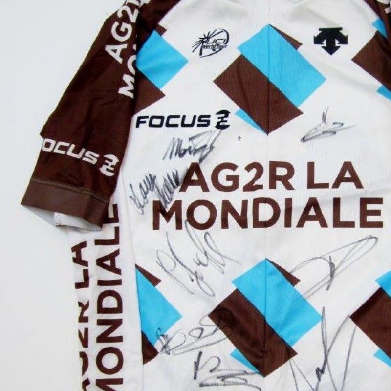 Giro d'Italia AG2R La Mondiale Team jersey signed by the team