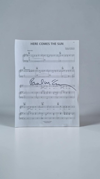 Spartito autografato da Paul McCartney dei Beatles