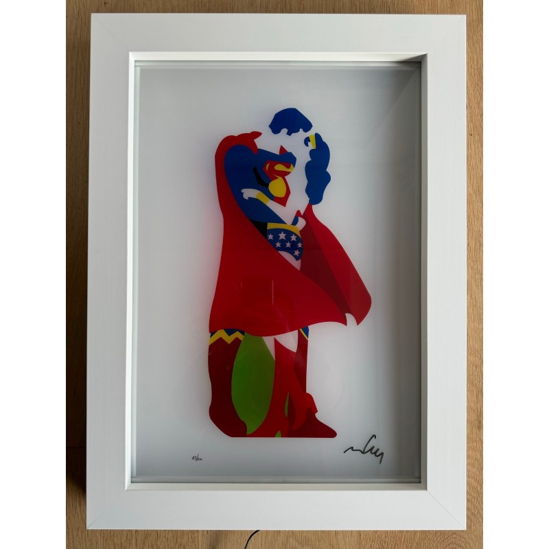 "Heroes in love (PVC)" by Marco Lodola