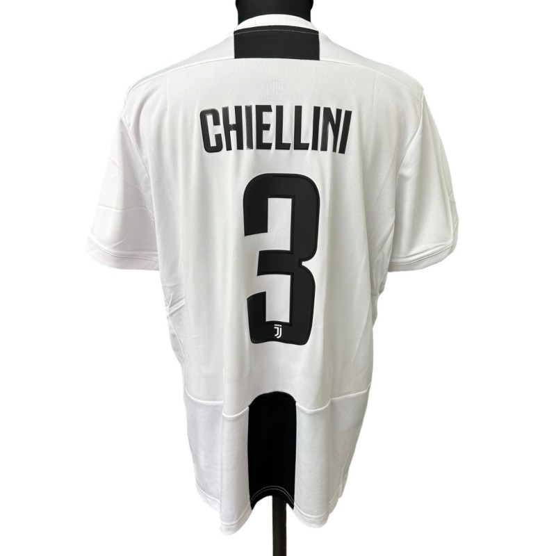 Chiellini's Official Juventus Shirt, 2018/19