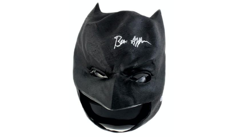 Ben Affleck Signed Batman Mask