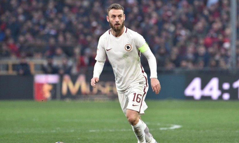 Maglia ufficiale De Rossi Roma, 2016/17 - Autografata da De Rossi e Totti