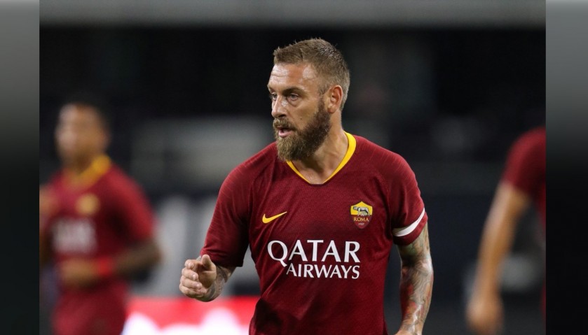 De Rossi's Official AS Roma Shirt, 2018/19 - Signed by the Players
