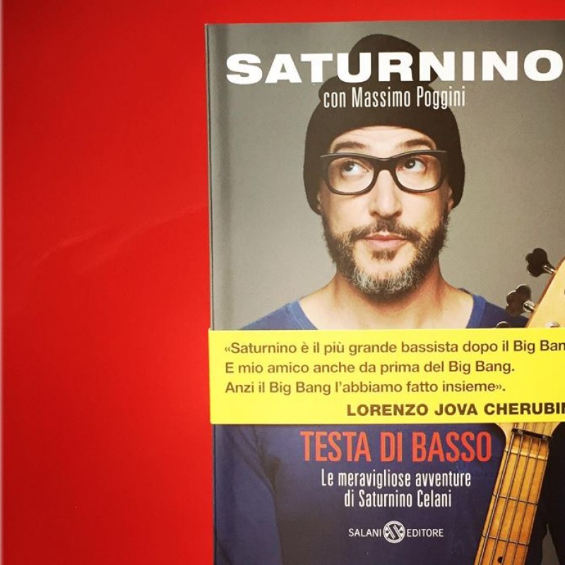 Saturnino gives you his book Testa di Basso with an inscription