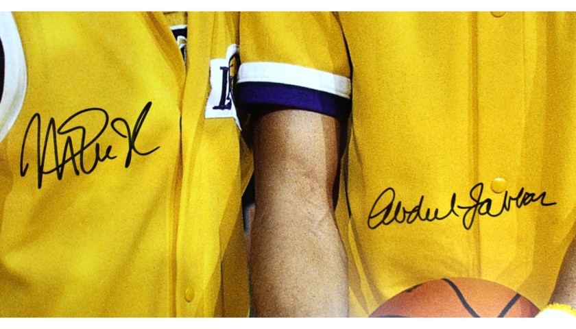 Official Lakers T-shirt - Signed by Magic Johnson - CharityStars